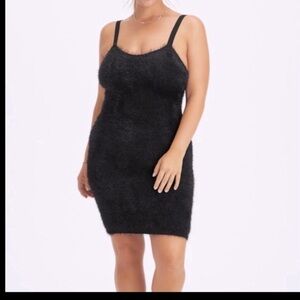 Fabletics 90’s Mini BLACK NWT L